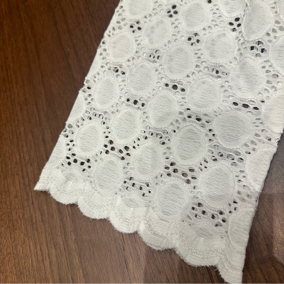 J Valdi White cover up - Picture 5 of 8